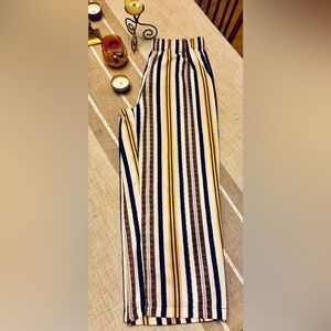 SHEIN Curve Multicolor Striped Garment